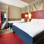Ibis Centre Gare Ginebra