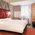 Ibis Centre Gare Hotel 3*