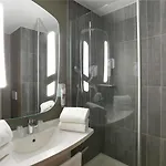 Ibis Centre Gare Hotel Ginebra