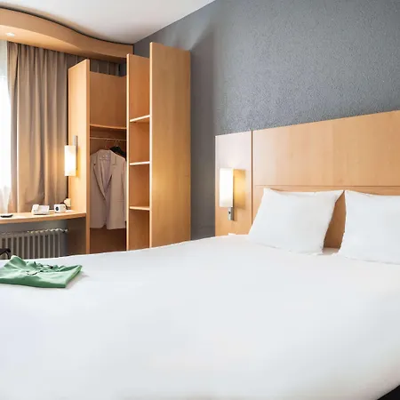 Ibis Centre Gare 3*