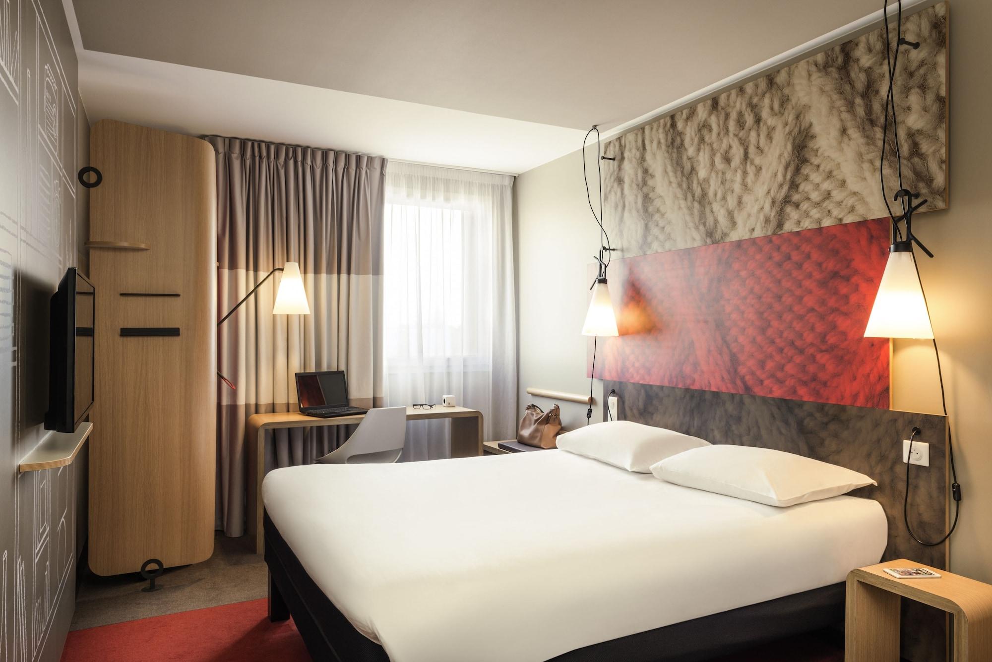 Ibis Centre Gare 3* Geneva