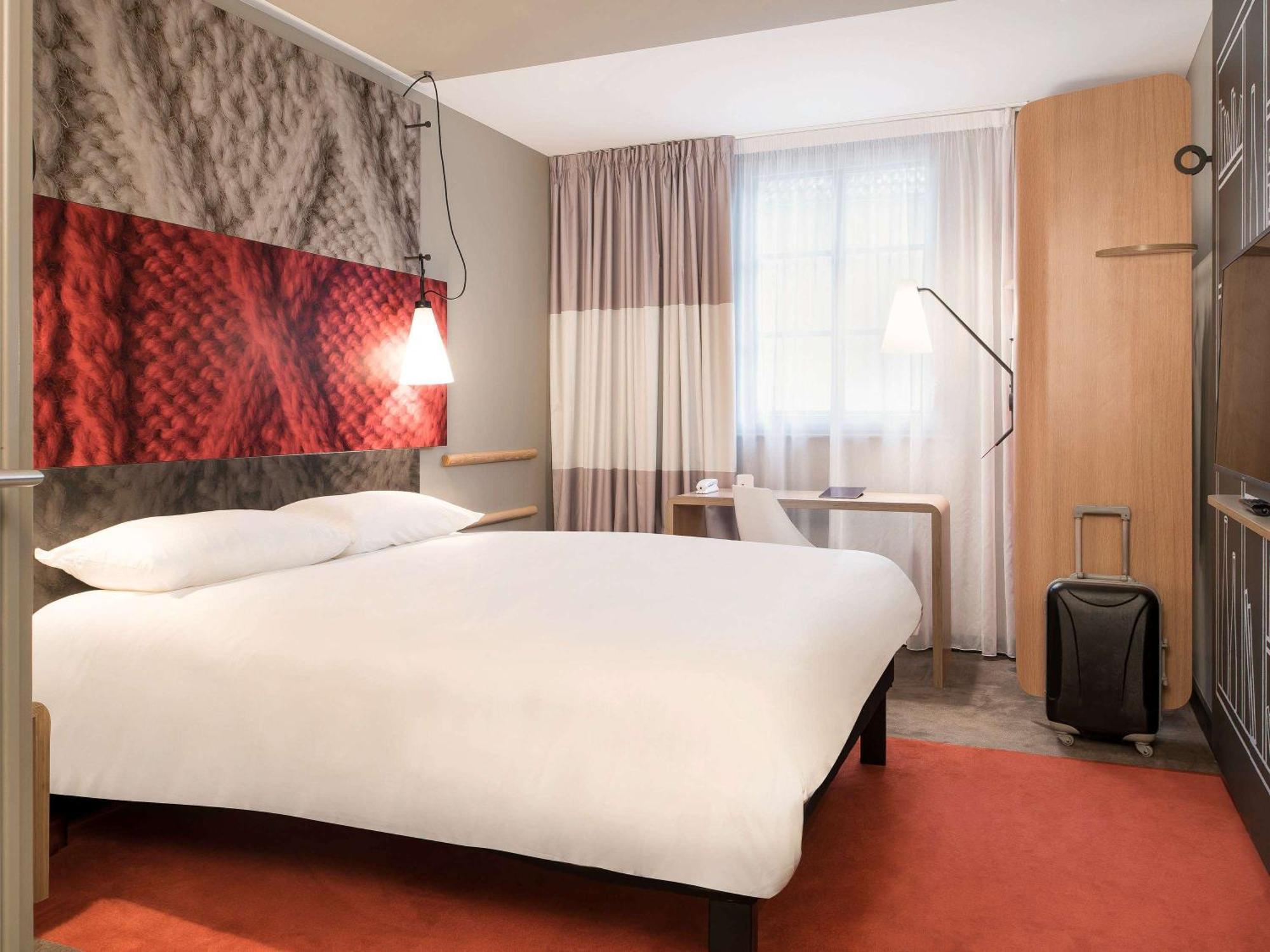 Hotel Ibis Centre Gare Ginebra