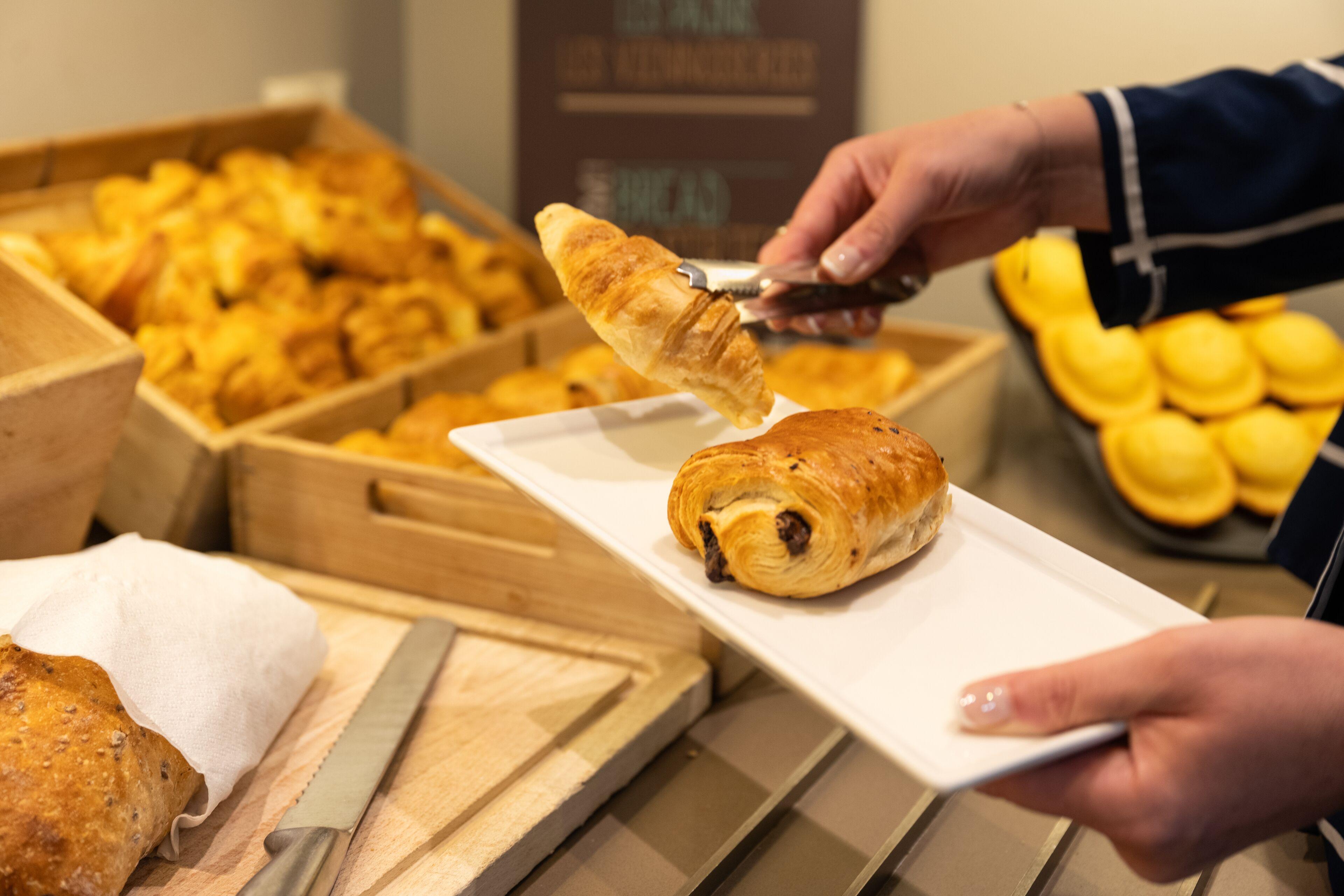 Ibis Centre Gare Hotel 3*