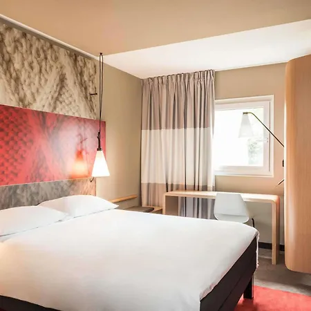 Hotel Ibis Centre Gare 3*