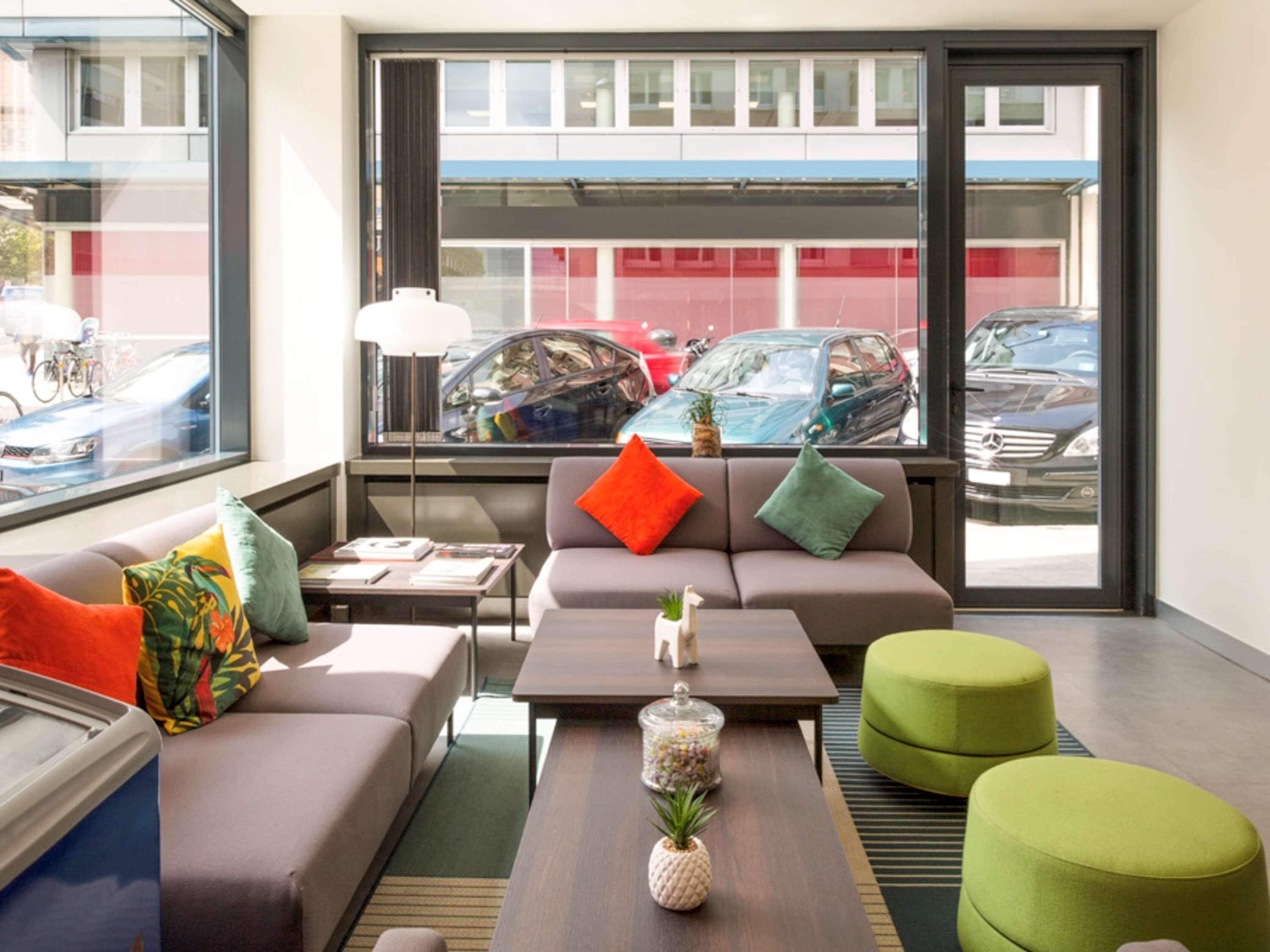 Ibis Centre Gare Hotel Ginebra